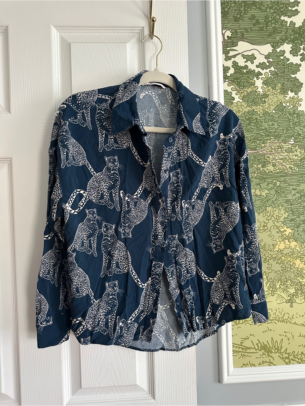 Tu Navy Leopard Print Button Up 🐆 Midnight Indigo Animal Motif Small ✨